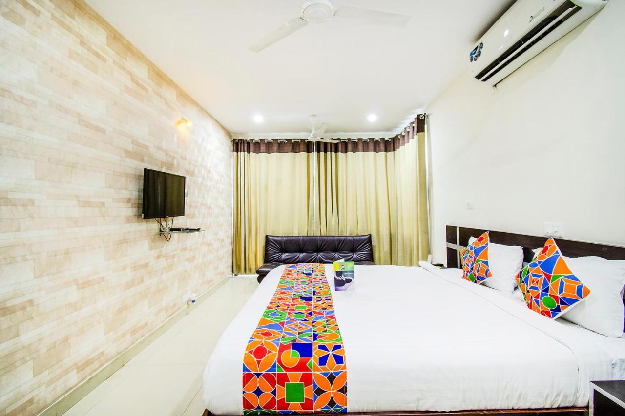 Fabhotel Pride Inn - Nr Tcs Deccan Park, Hitech City Хайдарабад Экстерьер фото