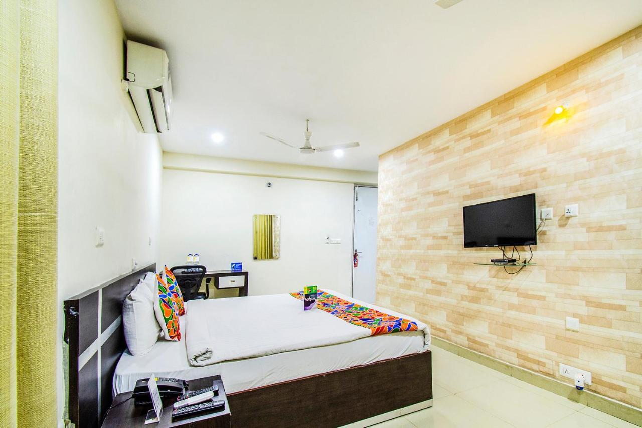 Fabhotel Pride Inn - Nr Tcs Deccan Park, Hitech City Хайдарабад Экстерьер фото